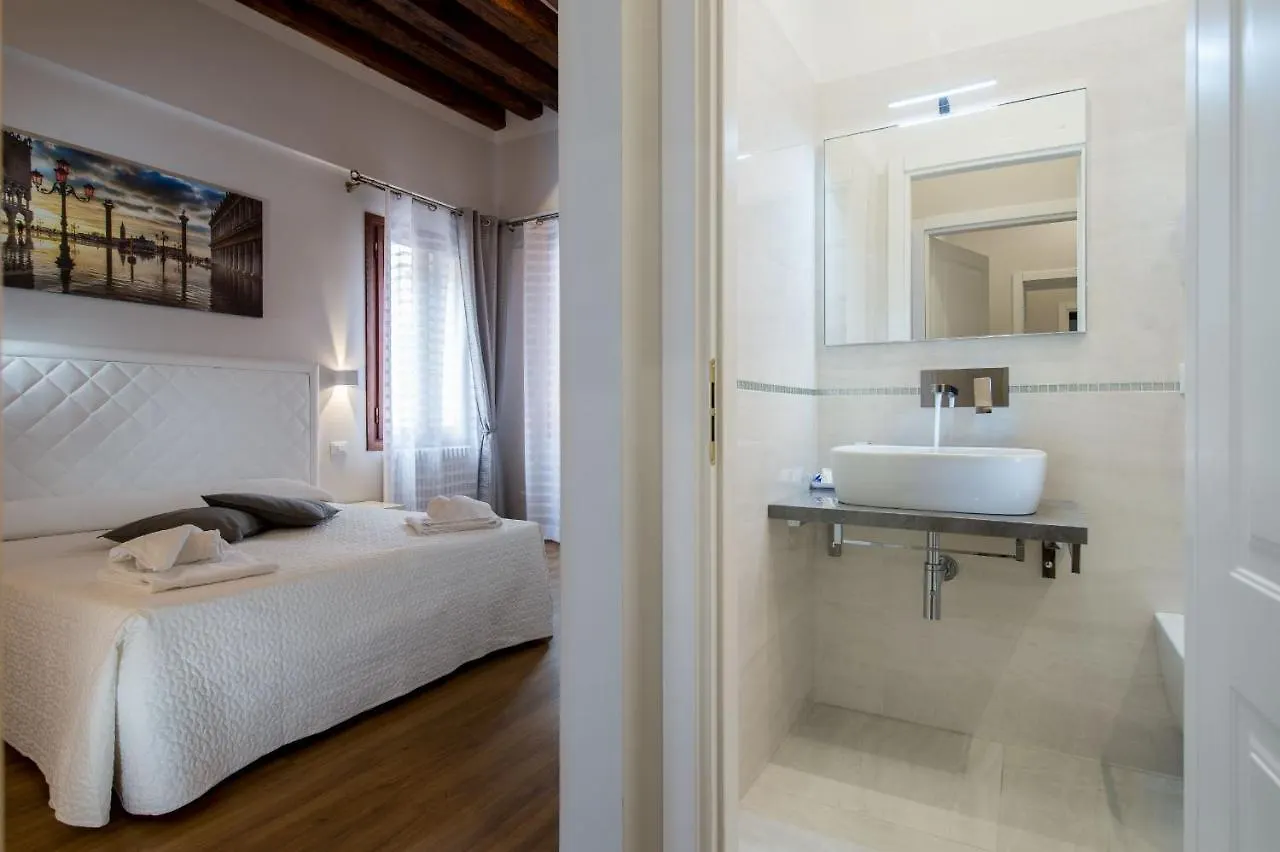 Ca' Giusta Hotel Venice