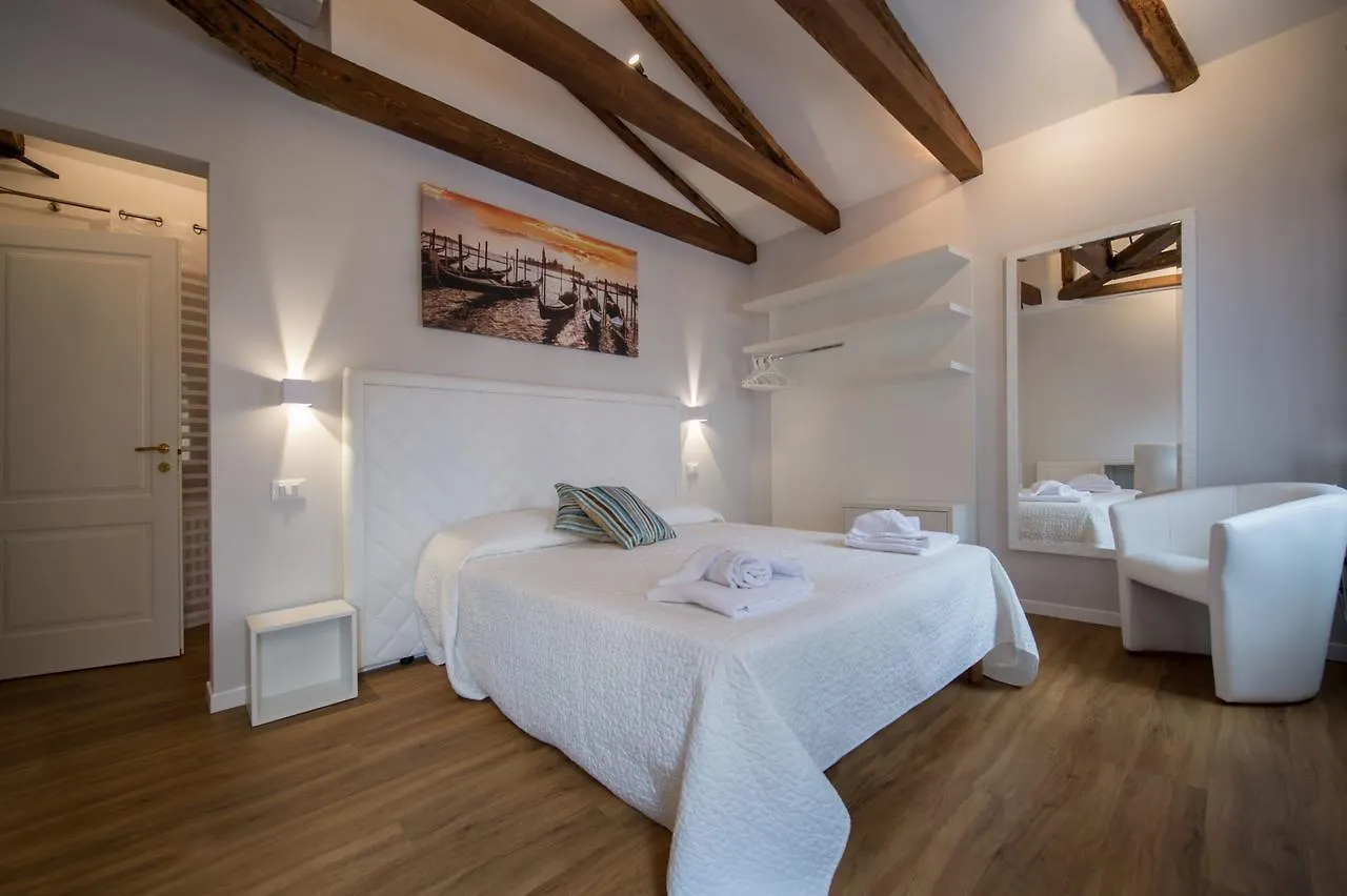 Ca' Giusta Hotel Venice Italy