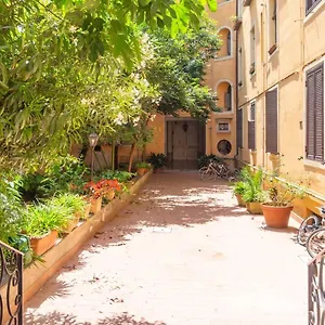 Le Di Borgo Italia